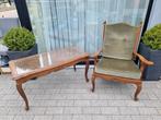 Antieke stoel en tafel, Ophalen