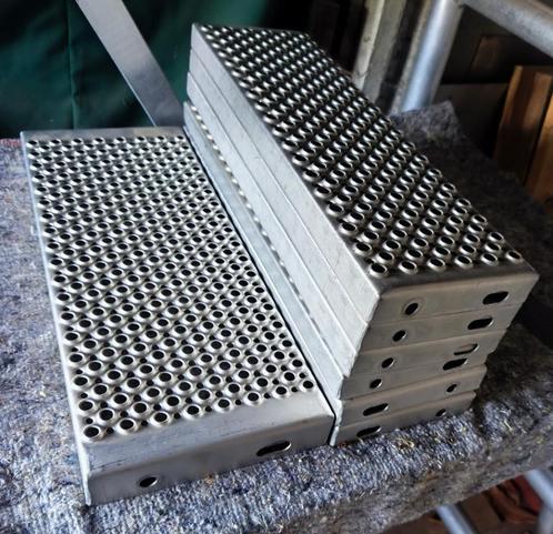 traptreden perfo griptreden inox rvs 1x5 stuks 1x6 stuks, Doe-het-zelf en Bouw, Ladders en Trappen, Nieuw, Trap, Ophalen of Verzenden