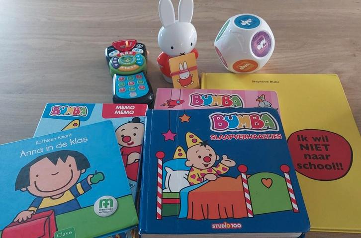 Bumba, Maja, Hello Kitty, Peppa Pig, ... boekjes, puzzels..., Kinderen en Baby's, Speelgoed | Overig, Ophalen
