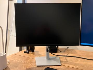 Dell P2423 24 inch monitor nieuwstaat beschikbaar voor biedingen
