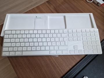 Apple Magic Keyboard 1 beschikbaar voor biedingen