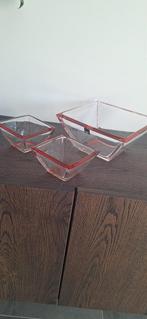 Leonardo 3 delig glas met rode boord ., Verzamelen, Glas en Drinkglazen, Ophalen