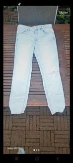 jeans skinny de la marque Stradivatuis, Vêtements | Femmes, Porté, Enlèvement ou Envoi