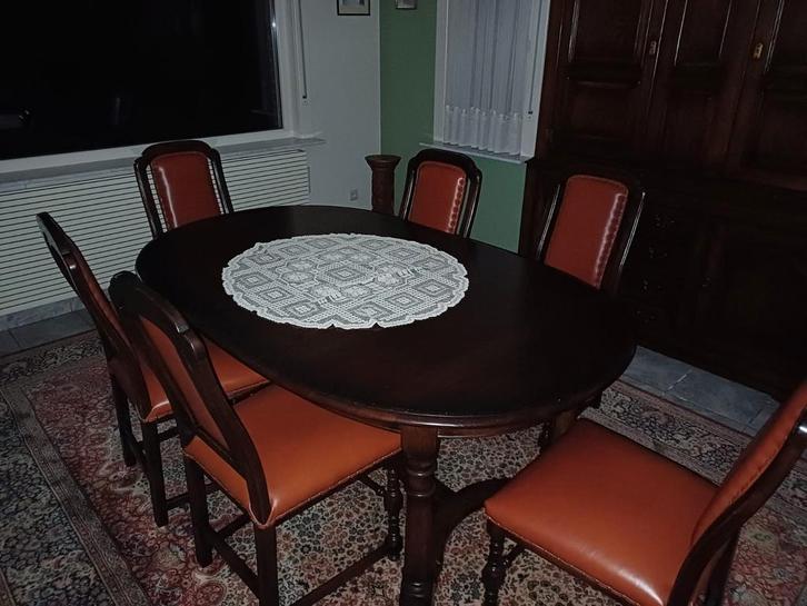Zeer mooie donkere eetkamer ., Huis en Inrichting, Complete eetkamers, Zo goed als nieuw, Ophalen