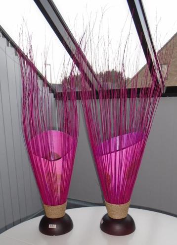 LAMPEN SET RED/ PINK GROOT 1 mtr. 2 dlg set Nieuw beschikbaar voor biedingen