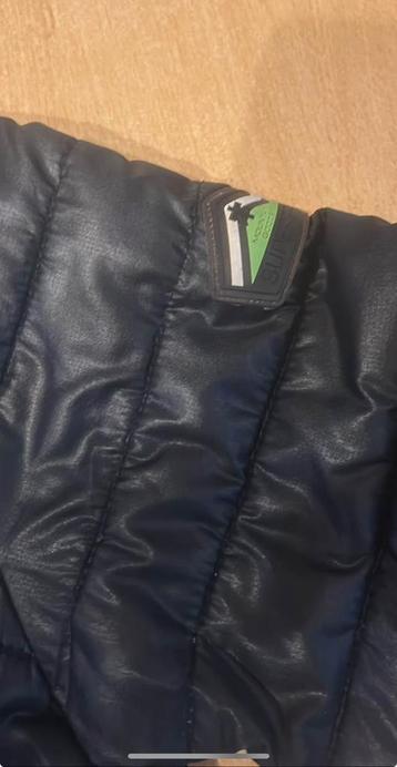 Superdry jas medium  beschikbaar voor biedingen