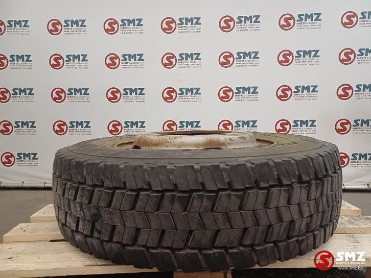 Occ vrachtwagenband Uniroyal 275/70R22.5 148/145L, Auto-onderdelen, Vrachtwagen-onderdelen, Overige merken, Overige Auto-onderdelen