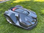 Husqvarna Automower 330X robotmaaier (inclusief testrapport), Ophalen of Verzenden, Gebruikt, 20 tot 25 cm, Husqvarna
