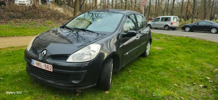 Renault clio/1.2i/euro4/airco/4portes, Autos, Renault, Particulier, Clio, Bluetooth, Essence, Euro 4, 4 portes, Boîte manuelle