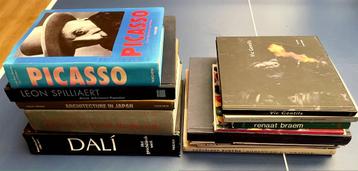 Lot van 15 Kunstboeken - Diverse Stijlen & Kunstenaars beschikbaar voor biedingen