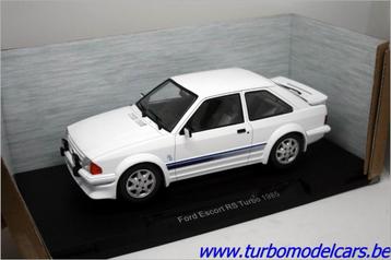 Ford Escort RS Turbo 1985 1/18 MCG beschikbaar voor biedingen