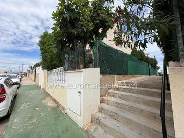 REF.4571 Bungalow confortable au premier étage à Torrevieja beschikbaar voor biedingen