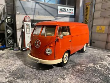 1:18 Volkswagen T1 combi - nieuw in doos beschikbaar voor biedingen
