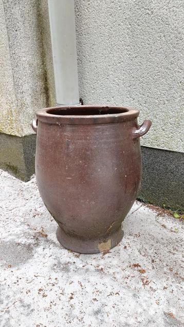 grote gres bloempot kruik beschikbaar voor biedingen