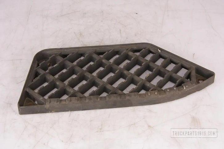 Renault Body & Chassis Parts Opstaptrede Re. Renault, Autos : Pièces & Accessoires, Pièces camion, Renault, Carrosserie et Tôlerie