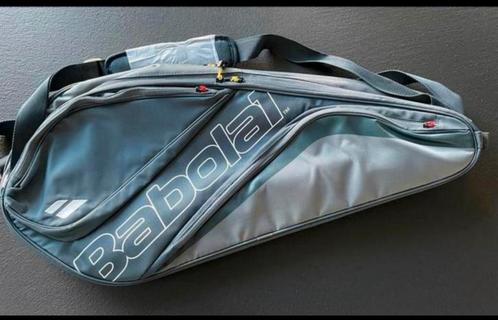 Babolat Evo court L107 tennistas nieuw, Sport en Fitness, Tennis, Zo goed als nieuw, Tas, Babolat, Ophalen