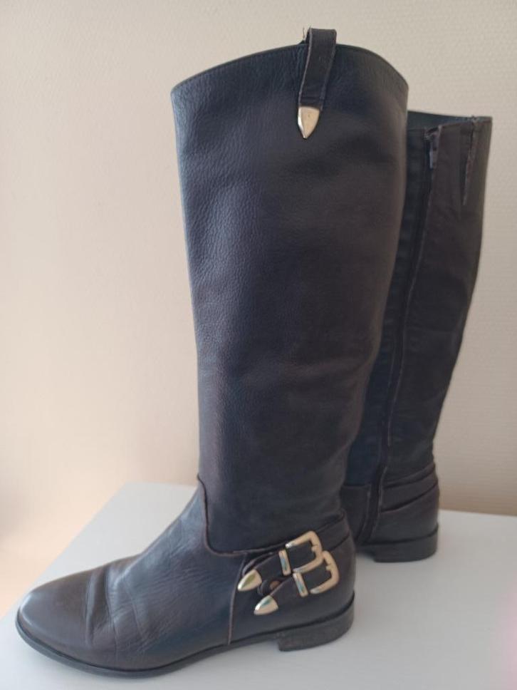 Bruine lederen laarzen - mt 40 - goede staat - bieden mag !, Kleding | Dames, Schoenen, Gedragen, Hoge laarzen, Bruin, Ophalen of Verzenden