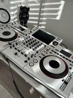 Pioneer Opus Quad white edition, Muziek en Instrumenten, Dj-sets en Draaitafels, Ophalen, Zo goed als nieuw, Pioneer