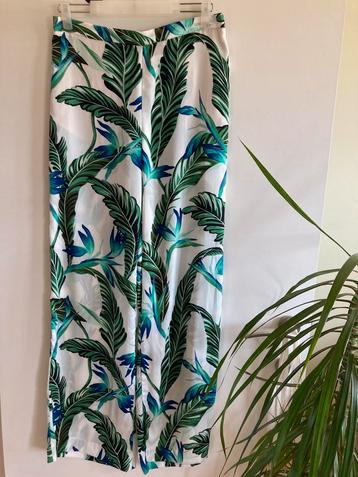 Zara losse broek L beschikbaar voor biedingen
