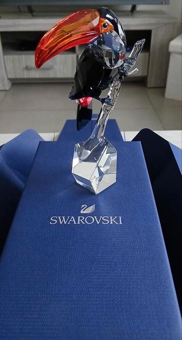swarovski toekan paradise collectie beschikbaar voor biedingen