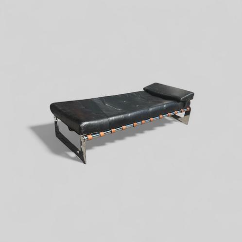 Daybed Gilles Bouchez voor Airborne, Antiek en Kunst, Antiek | Meubels | Stoelen en Sofa's, Ophalen