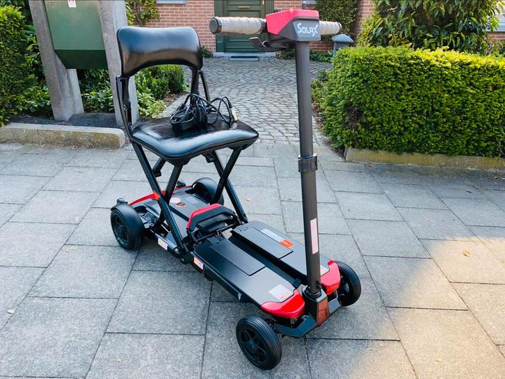 Scootmobiel super Handig opende / sluit Afstandsbediening, Diversen, Rolstoelen, Zo goed als nieuw, Elektrische rolstoel, Inklapbaar