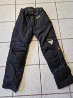 Warme motorbroek waterdicht, Ophalen