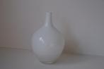 Salong witte vaas 20,5 cm ikea 301.198.37, Wit, Ophalen of Verzenden, Minder dan 50 cm, Glas