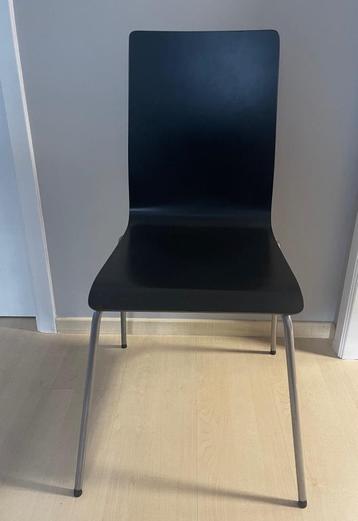 12 STAPELBARE STOELEN IKEA MARTIN  beschikbaar voor biedingen