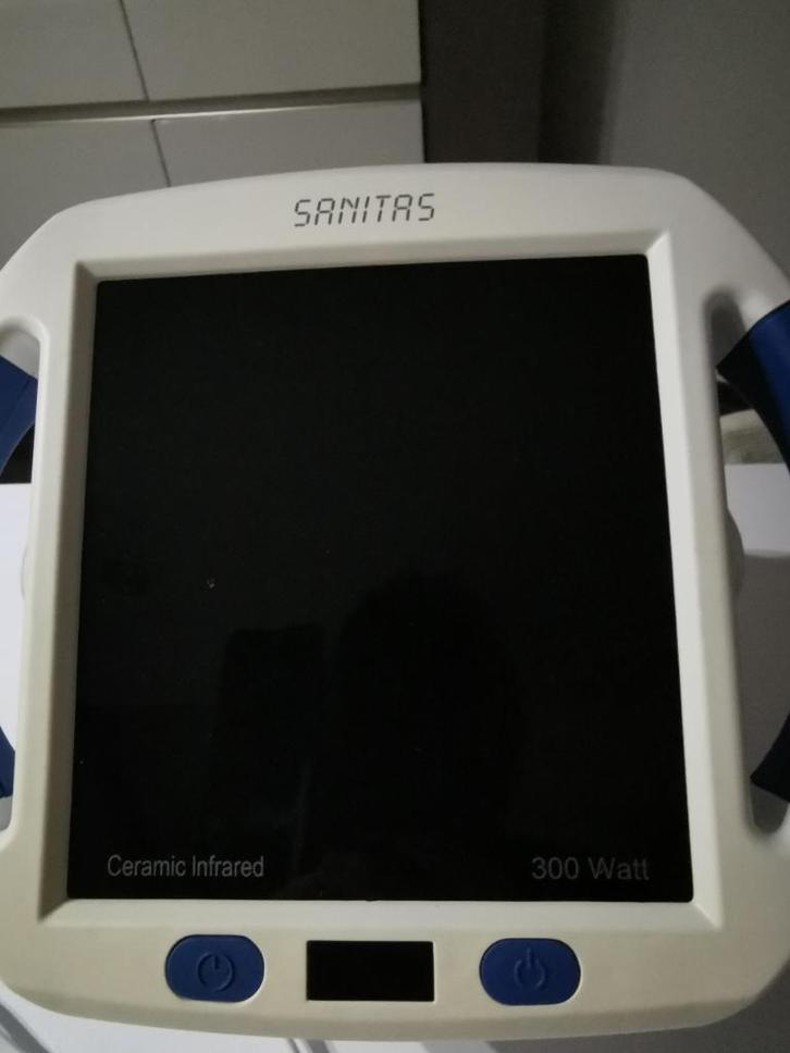 SANITAS - NIEUW - INFRA RODE LAMP - UITSTEKEND VOOR DE GEZON, Handtassen en Accessoires, Overige Accessoires, Nieuw, Ophalen