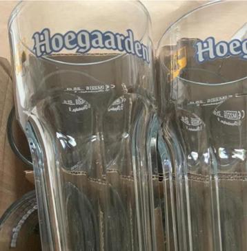 Twee dozen glazen Hoegaarden 12 glazen  beschikbaar voor biedingen