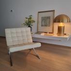 Barcelona chair / Barcelona zetel (2 stuks, € 300 per stuk), Ophalen
