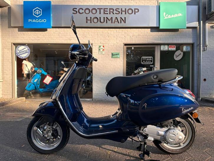 Vespa Primavera 50cc 45Km/h BLU ENERGICO GLOSSY (nr.22), Fietsen en Brommers, Scooters | Vespa, Overige modellen, Benzine