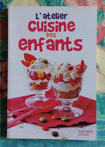 L'atelier cuisine cuisine des enfants.  beschikbaar voor biedingen