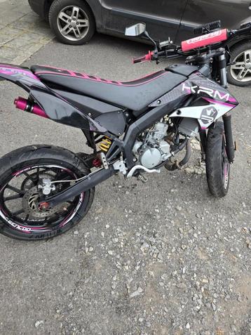 Derbi senda DRD Xtreme, Fietsen en Brommers, Brommers | Derbi, Ophalen