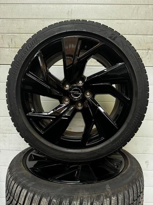 DEMO 17” OPEL ASTRA VELGEN WINTERBANDEN ORIG, Auto-onderdelen, Banden en Velgen, Banden en Velgen, Winterbanden, 17 inch, 225 mm