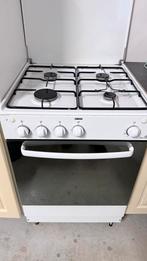 Gasfornuis met afzuigkap, Elektronische apparatuur, Fornuizen, Ophalen, Gebruikt, Gas, 4 kookzones