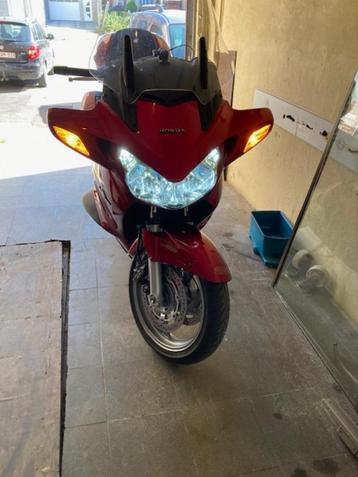 Moto Honda ST 1300 A beschikbaar voor biedingen