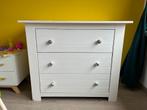 Houten vintage commode. Witte retro kinderkamer kast, Huis en Inrichting, Kasten | Dressoirs, Ophalen, Gebruikt, 100 tot 150 cm