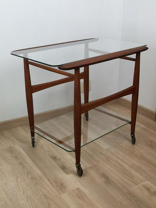 Mid-century teakhouten seveermeubel, Huis en Inrichting, Tafels | Bijzettafels, Gebruikt, Ophalen