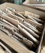 Dozen met brandhout uitgebroken eiken vloer, Ophalen, Eikenhout