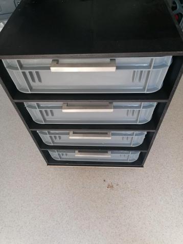 Mooi rack. beschikbaar voor biedingen