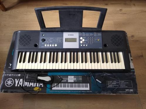Yamaha keyboard, Muziek en Instrumenten, Keyboards, Gebruikt, 61 toetsen, Yamaha, Midi-aansluiting, Ophalen