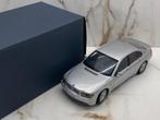 Kyosho BMW 745i (E65), Enlèvement ou Envoi, Comme neuf, Voiture, Kyosho
