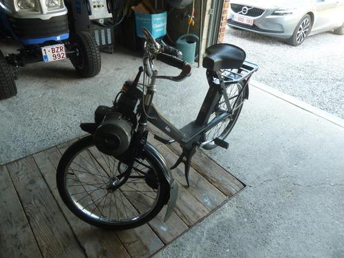 Solex 3800 in werkende staat met papier, Fietsen en Brommers, Brommers | Oldtimers, Ophalen