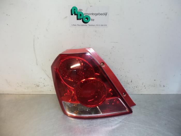 Achterlicht links van een Daewoo Kalos (Kalos 02-), Auto-onderdelen, Verlichting, Daewoo, Gebruikt, Ophalen of Verzenden