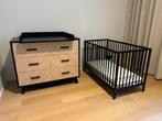 Zwart houten Baby/Peuterbed + verschoontafel zwart/hout, Kinderen en Baby's, Kinderkamer | Complete kinderkamers, Ophalen, Zo goed als nieuw