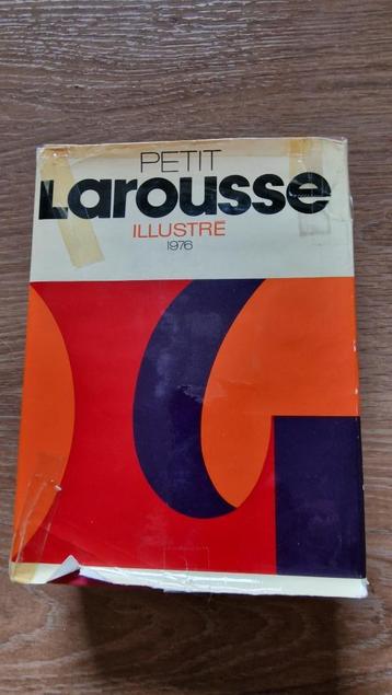 Petit Larousse illustré beschikbaar voor biedingen
