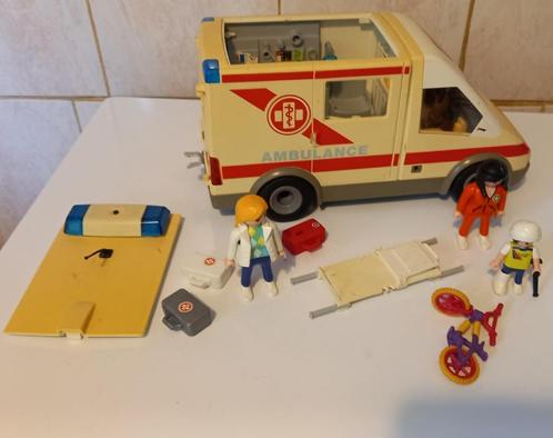 PLAYMOBIL VINTAGE ancienne ambulance, Enfants & Bébés, Jouets | Playmobil, Utilisé, Ensemble complet, Enlèvement ou Envoi