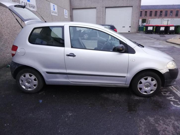 VW, Auto's, Volkswagen, Particulier, Fox, ABS, Airbags, Radio, Benzine, Euro 4, Stadsauto, 3 deurs, Handgeschakeld, Zilver of Grijs